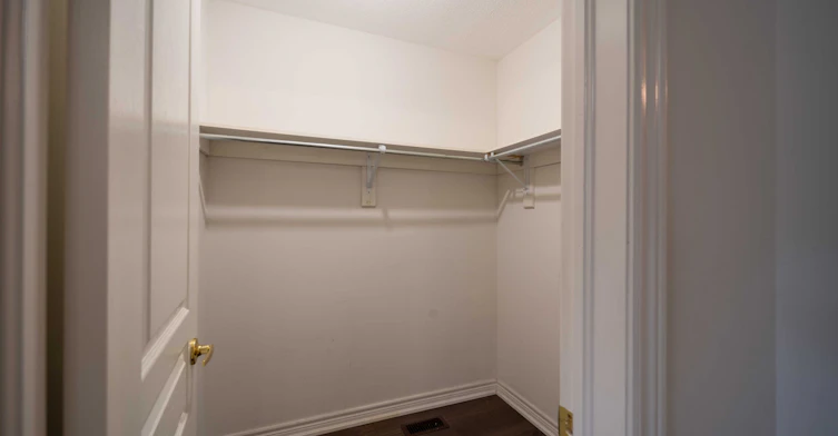 5570 Meadowcrest Avenue, Mississauga, ON, L5M 0V1 - 16
