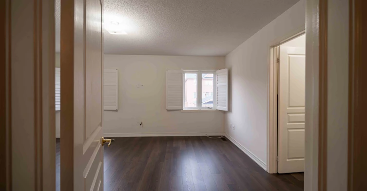 5570 Meadowcrest Avenue, Mississauga, ON, L5M 0V1 - 13