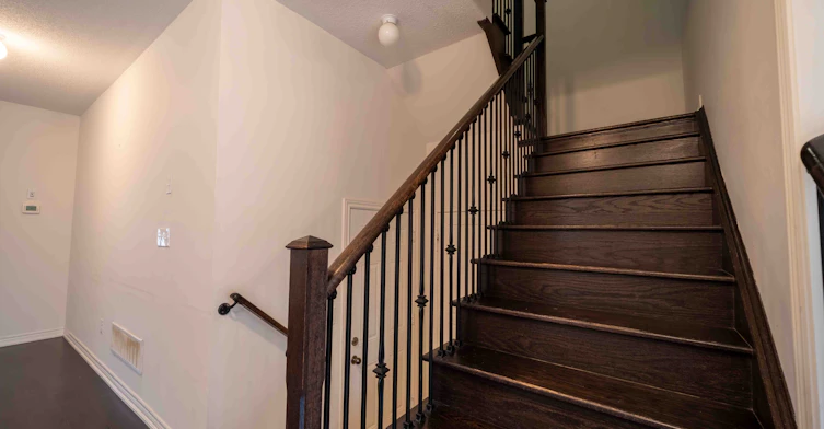 5570 Meadowcrest Avenue, Mississauga, ON, L5M 0V1 - 11