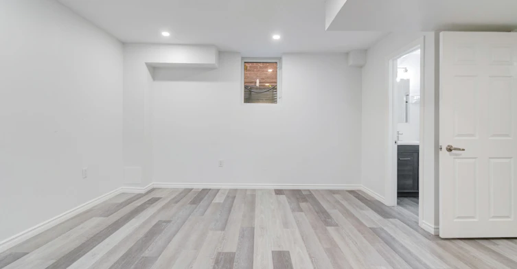 481 Bessborough Drive, Milton, ON, L9T 7V1 - 13