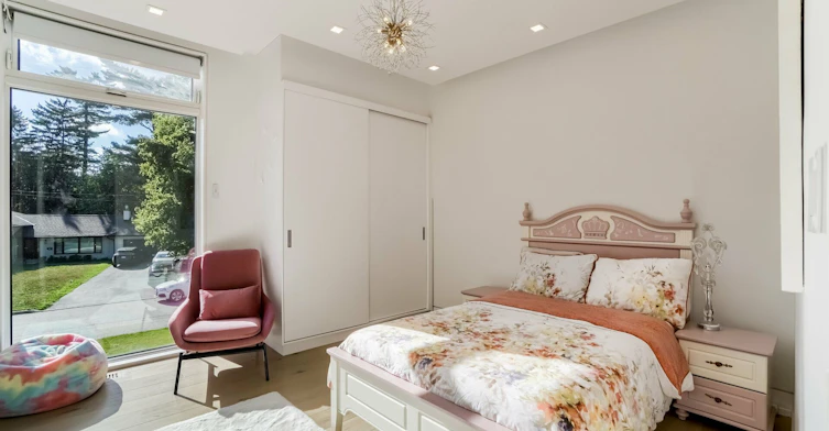 560 Shenandoah Drive, Mississauga, ON, L5H 1V7 - 25