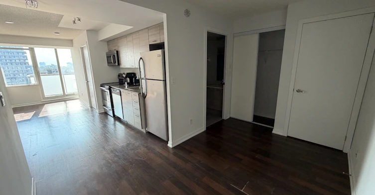 1017-20 Joe Shuster Way, Toronto, ON, M6K 0A3 - 5