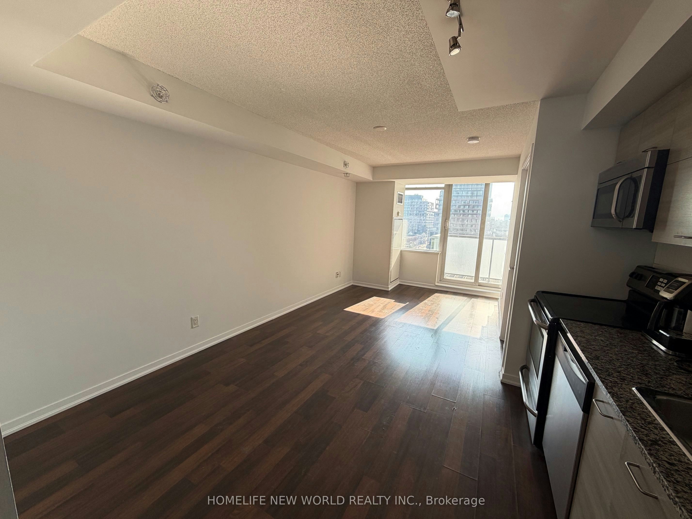 1017-20 Joe Shuster Way, Toronto, ON, M6K 0A3 - 7