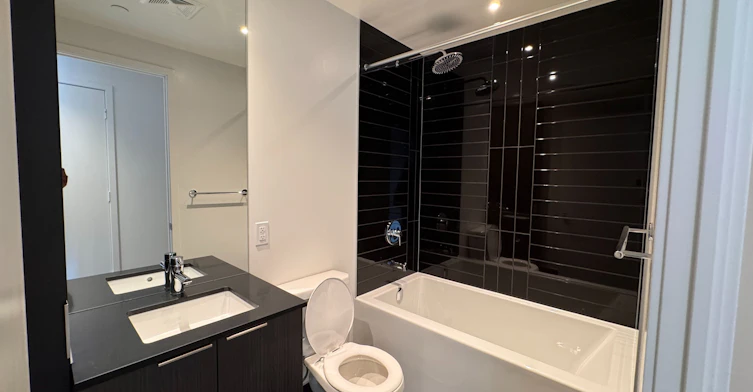 4601-448 Burnhamthorpe Road W, Mississauga, ON, L5B 0R4 - 13