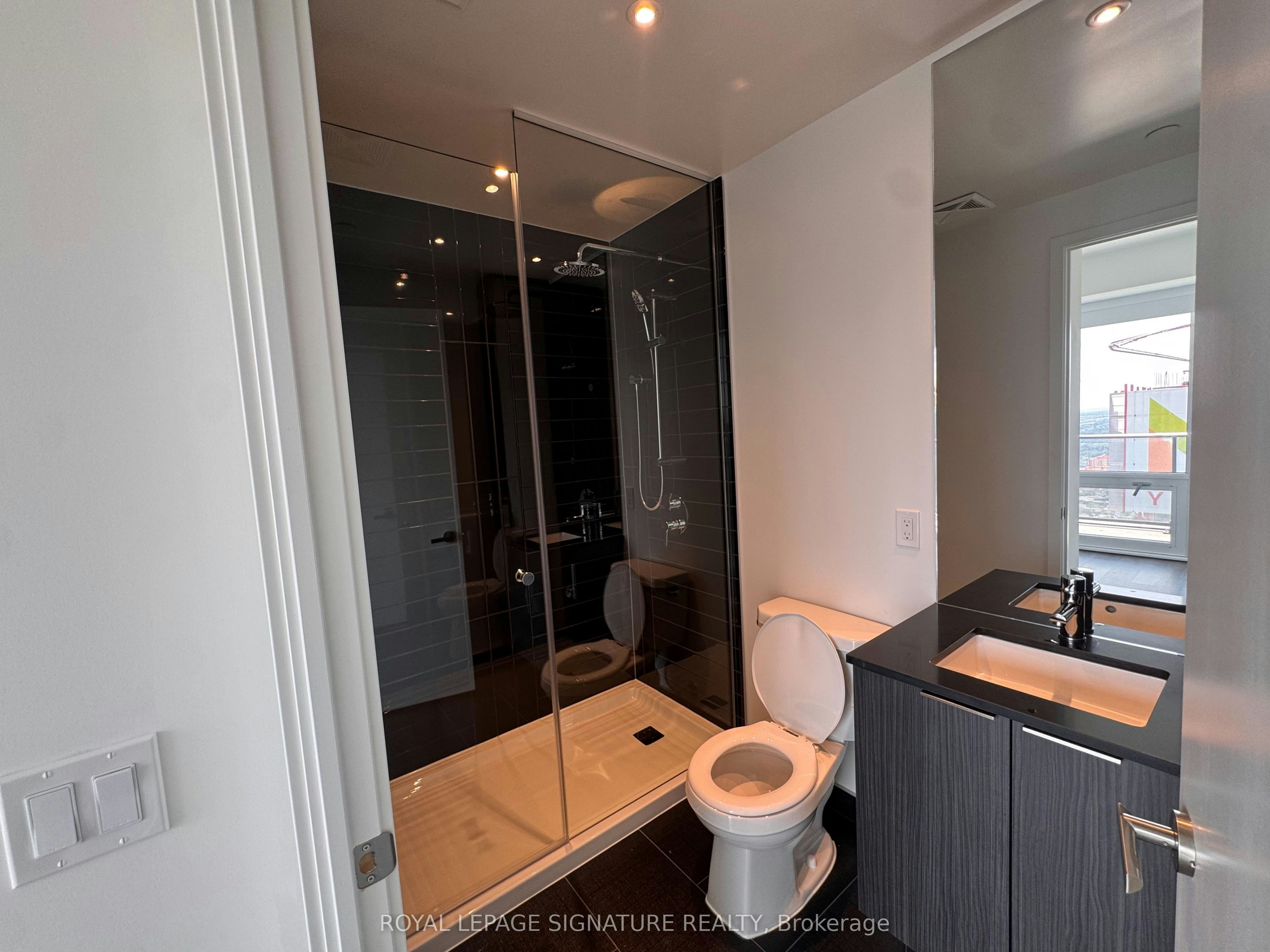 4601-448 Burnhamthorpe Road W, Mississauga, ON, L5B 0R4 - 7