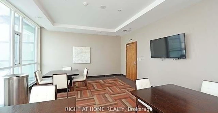 3610-4070 Confederation Parkway, Mississauga, ON, L5B 0E9 - 11
