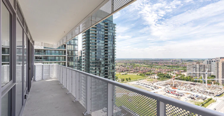 1003-4065 Confederation Pkwy W Parkway N, Mississauga, ON, L5B 0L4 - 7