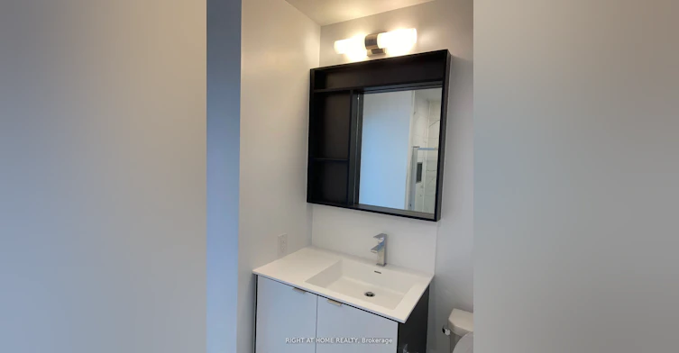 1003-4065 Confederation Pkwy W Parkway N, Mississauga, ON, L5B 0L4 - 11