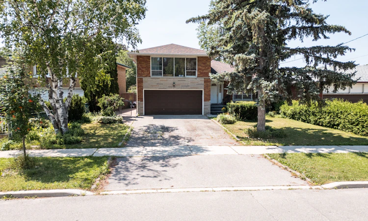 48 Dalegrove Crescent