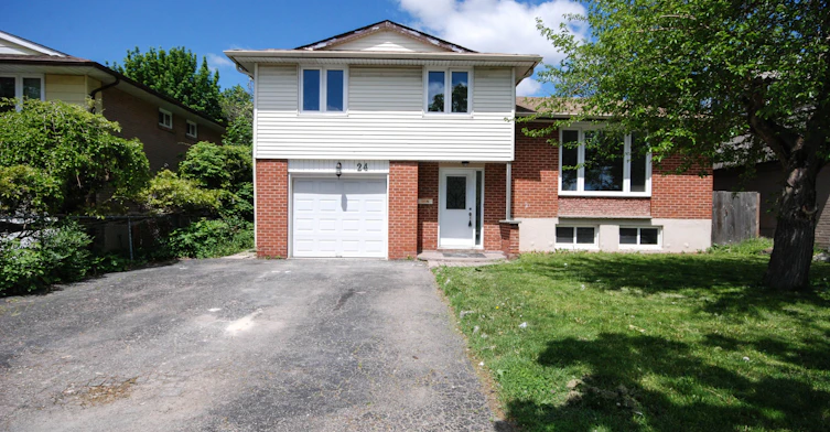 24 Archdekin Drive, Brampton, ON, L6V 1Y3