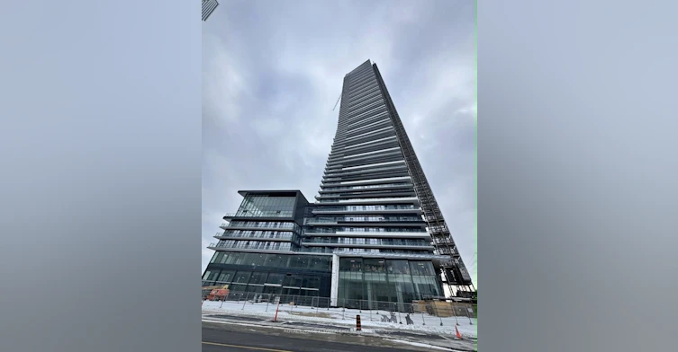 6612-448 Burnhamthorpe Road W, Mississauga, ON, L5B 0R4