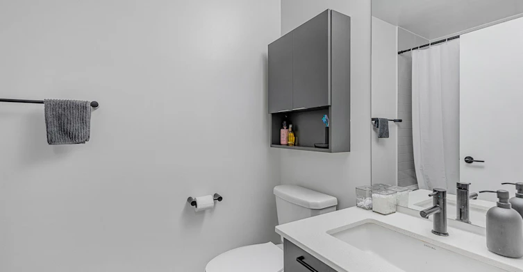 110-2300 St. Clair Avenue W, Toronto, ON, M6N 1K8 - 15