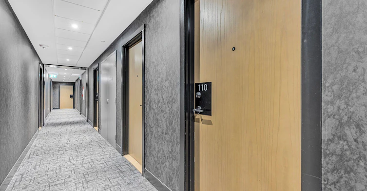 110-2300 St. Clair Avenue W, Toronto, ON, M6N 1K8 - 7