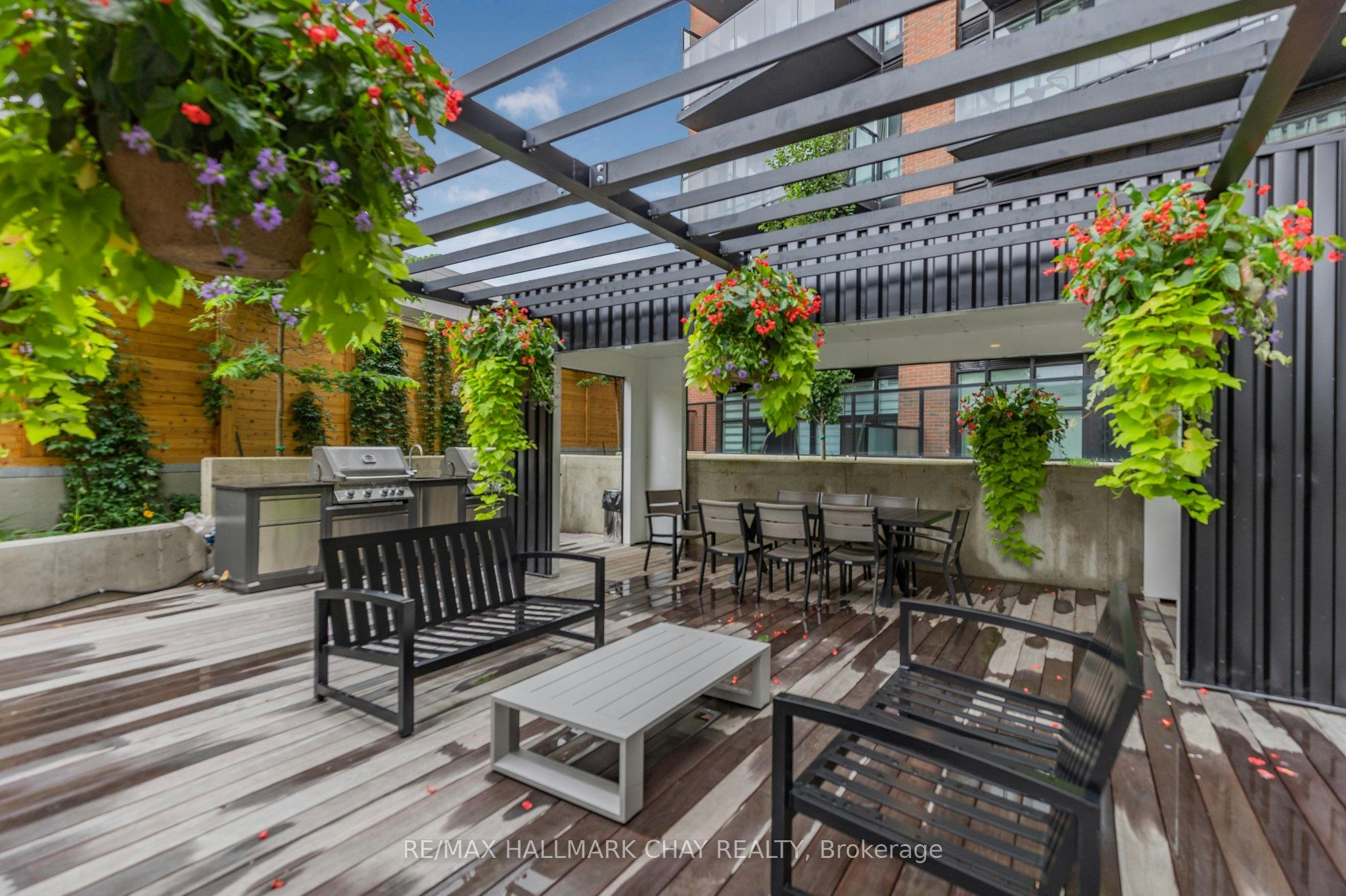 110-2300 St. Clair Avenue W, Toronto, ON, M6N 1K8 - 24