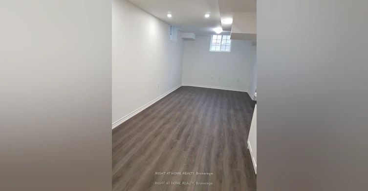 - Lower,-572 Murray Meadows Place, Milton, ON, L9T 8L8 - 2