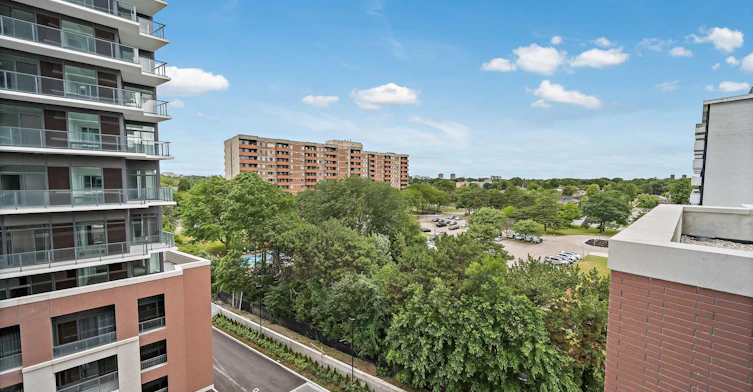 711-4010 Eglinton Avenue W, Toronto, ON, M9A 0G5 - 18
