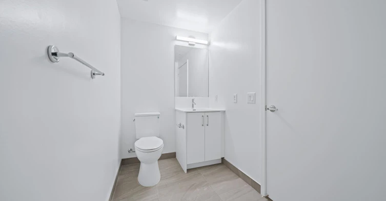 714-4010 Eglinton Avenue W, Toronto, ON, M9A 0G5 - 10
