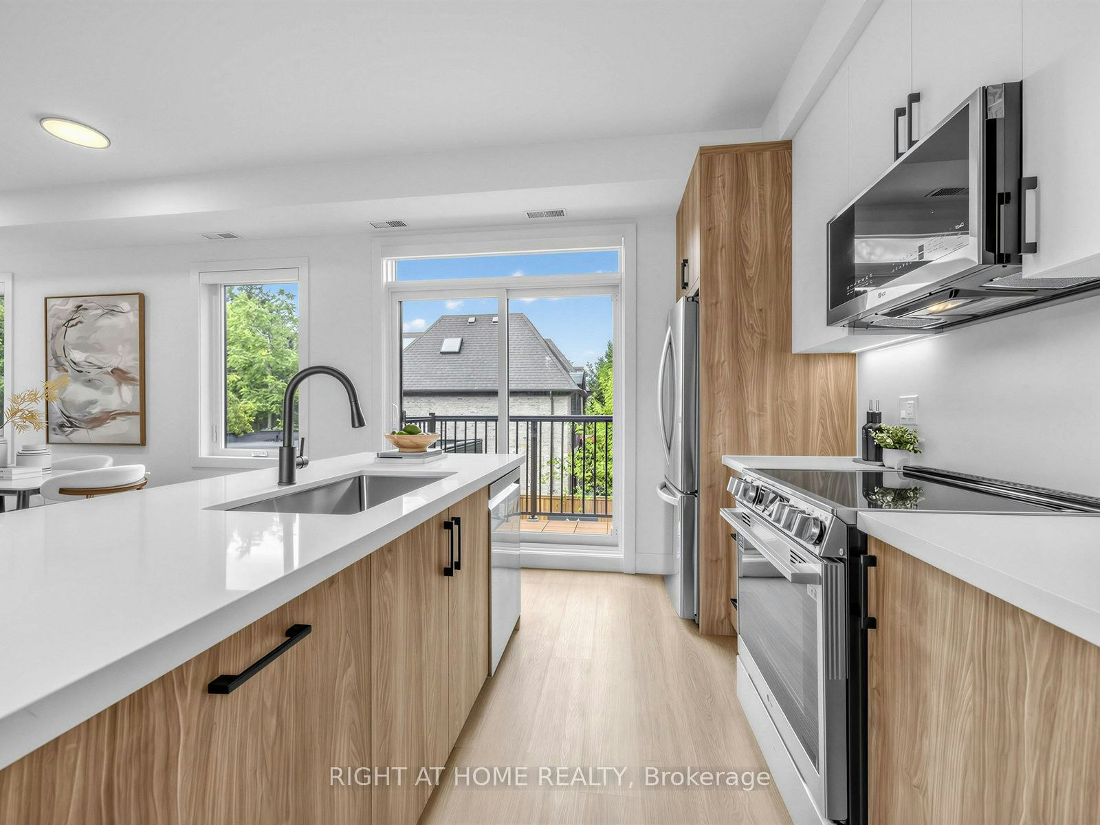 Unit B-1416 Islington Avenue, Toronto, ON, M9A 3K7 - 3
