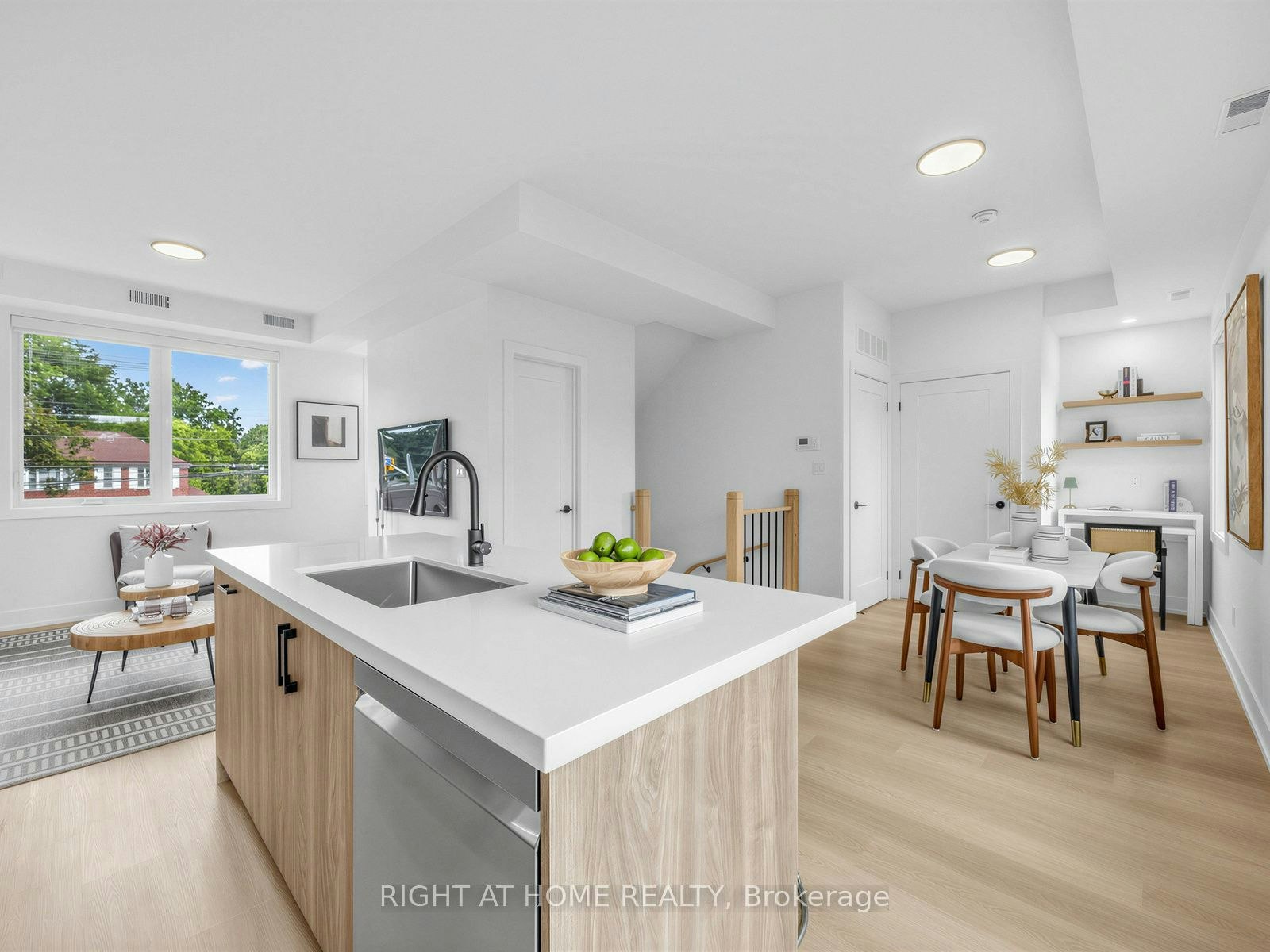 Unit B-1416 Islington Avenue, Toronto, ON, M9A 3K7 - 11