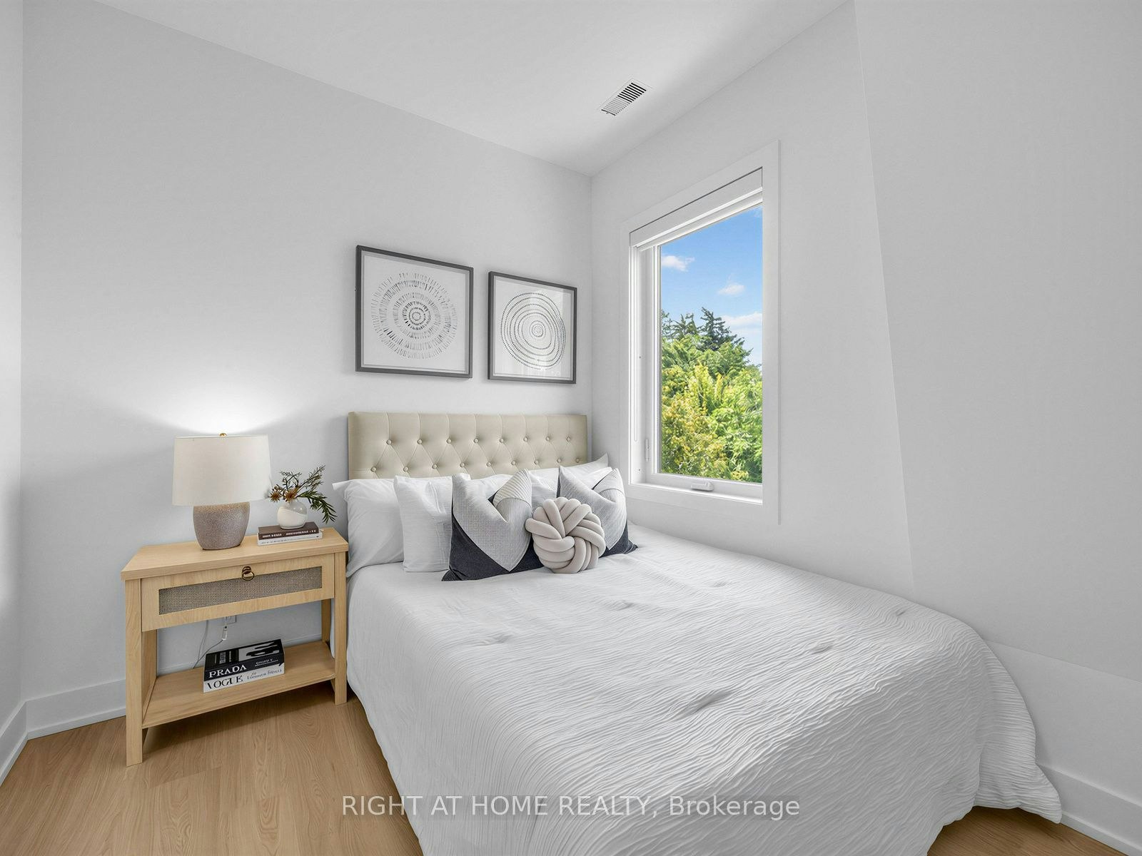 Unit B-1416 Islington Avenue, Toronto, ON, M9A 3K7 - 19