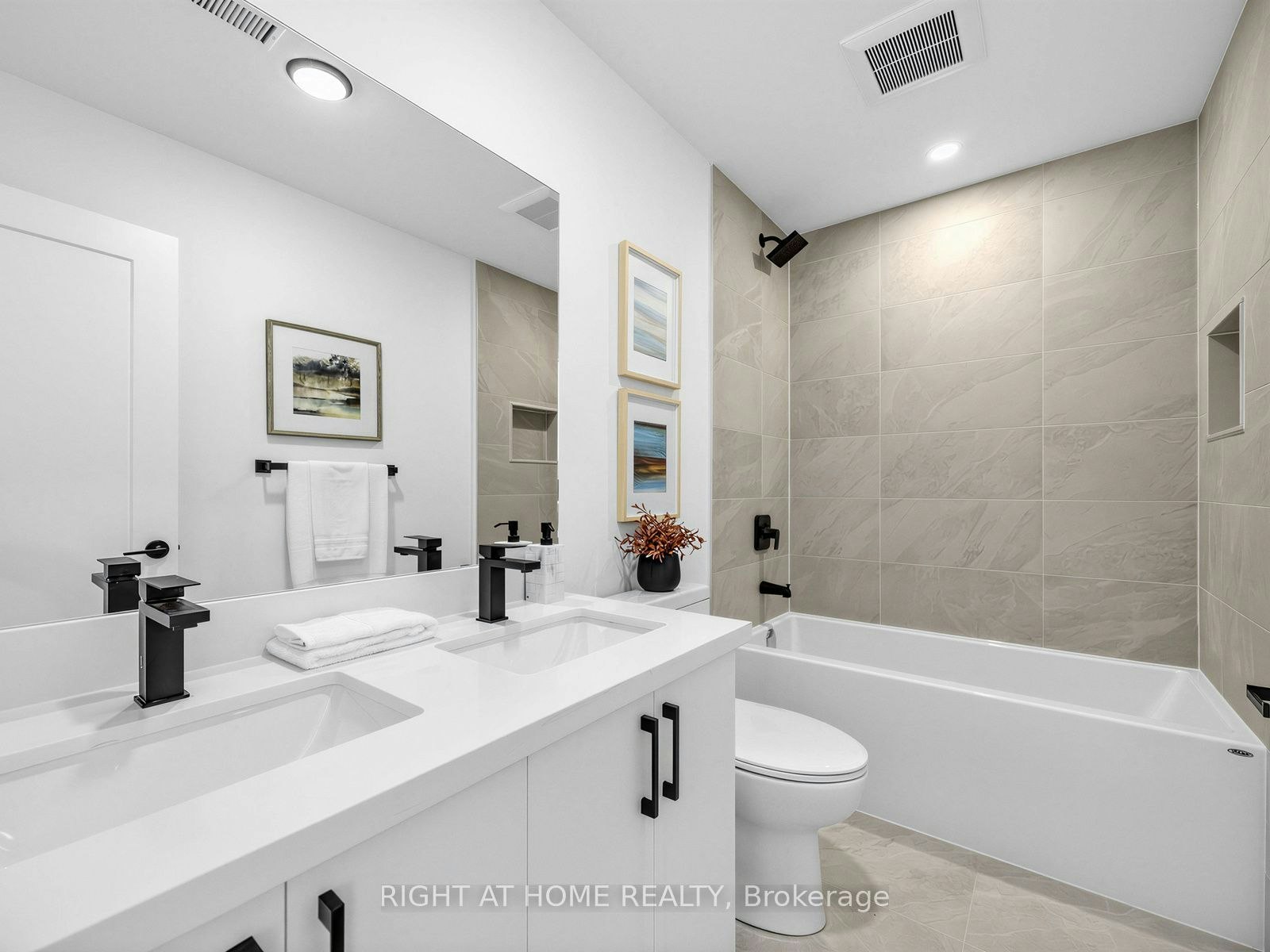 Unit B-1416 Islington Avenue, Toronto, ON, M9A 3K7 - 14