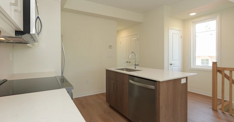 13-734 Front Royal Street, Mississauga, ON, L4Y 0C8 - 10