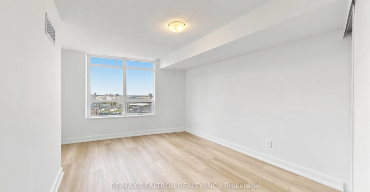 906-330 Burnhamthorpe Road W, Mississauga, ON, L5B 0E1 - 14