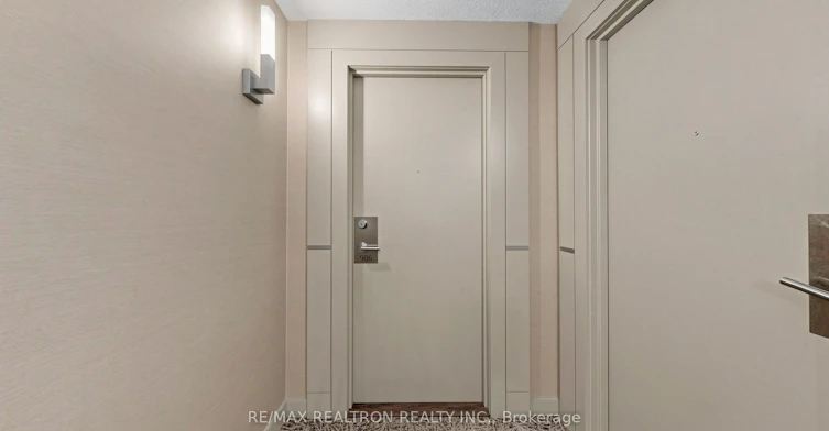 906-330 Burnhamthorpe Road W, Mississauga, ON, L5B 0E1 - 24