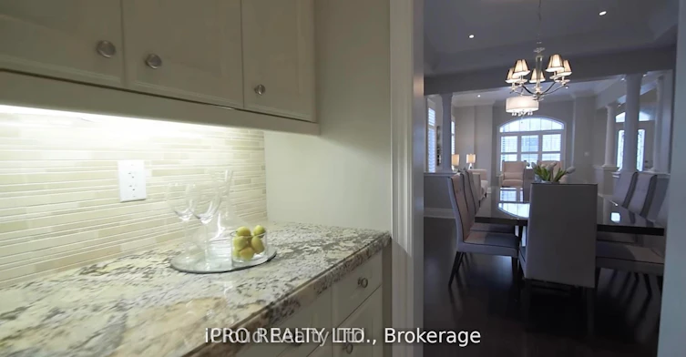 5116 Summersky Court, Mississauga, ON, L5M 0R3 - 11