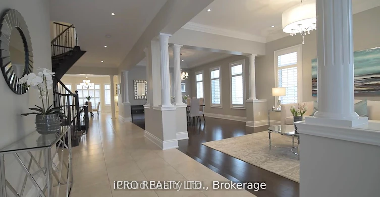 5116 Summersky Court, Mississauga, ON, L5M 0R3 - 2