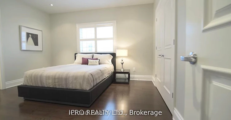 5116 Summersky Court, Mississauga, ON, L5M 0R3 - 22