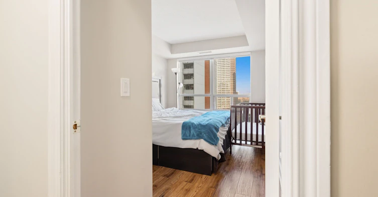 901-5 Michael Power Place, Toronto, ON, M9A 0A3 - 26