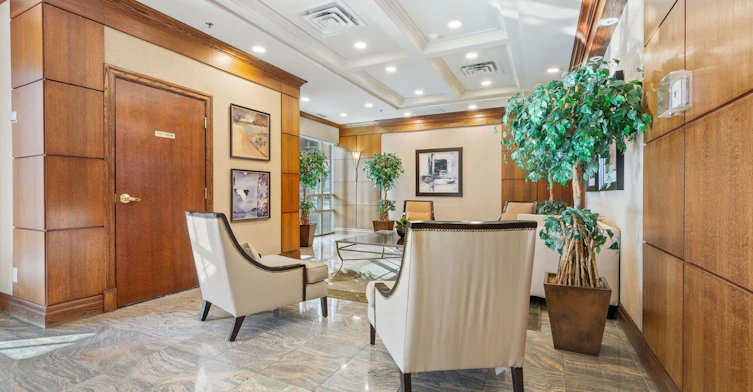 901-5 Michael Power Place, Toronto, ON, M9A 0A3 - 3