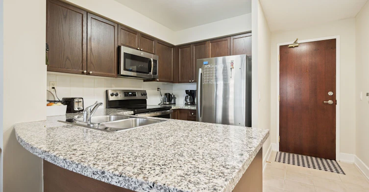 901-5 Michael Power Place, Toronto, ON, M9A 0A3 - 21