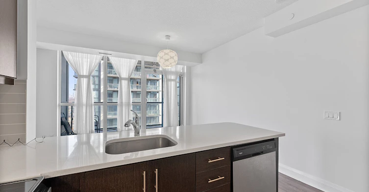 1202-15 Zorra Street, Toronto, ON, M8Z 0C1 - 6