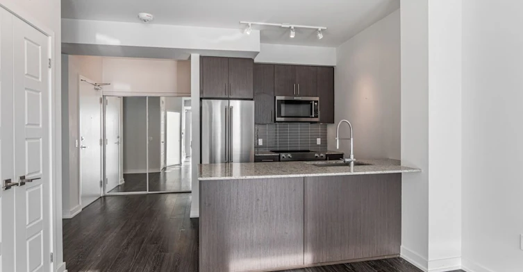2311-4055 Parkside Village Drive, Mississauga, ON, L5B 0K8 - 13