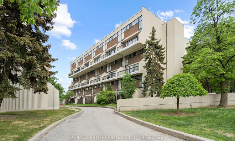 339-2 Valhalla Inn Road