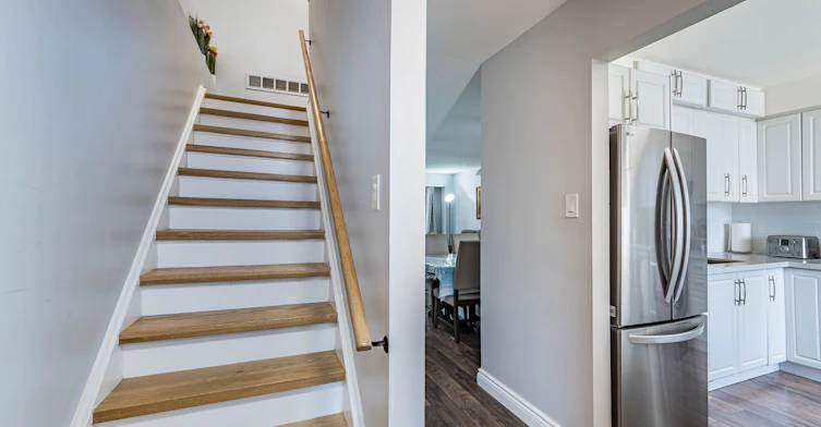 Upper-937 Blairholm Avenue, Mississauga, ON, L5C 1G5 - 3