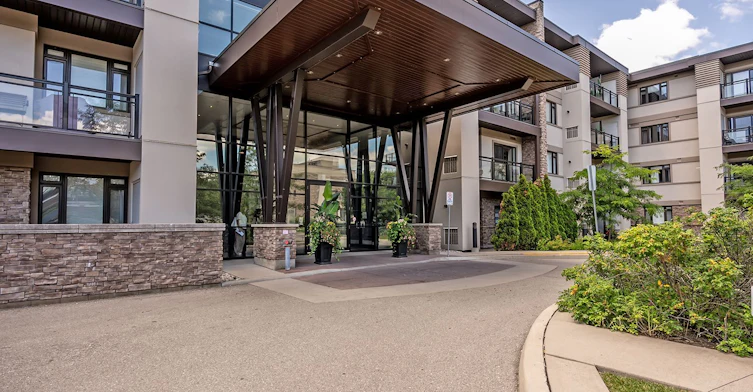 406-128 Garden Drive, Oakville, ON, L6K 0H7 - 2