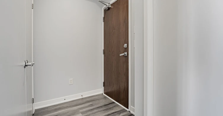 1101-360 Square One Drive, Mississauga, ON, L5B 0G7 - 3