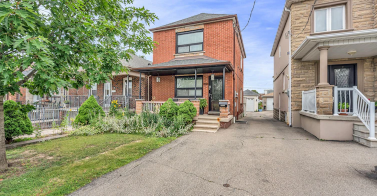 65 Kirknewton Road, Toronto, ON, M6E 3X9 - 32
