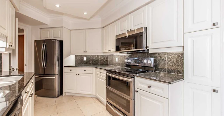 3511-1 Palace Pier Court, Toronto, ON, M8V 3W9 - 9