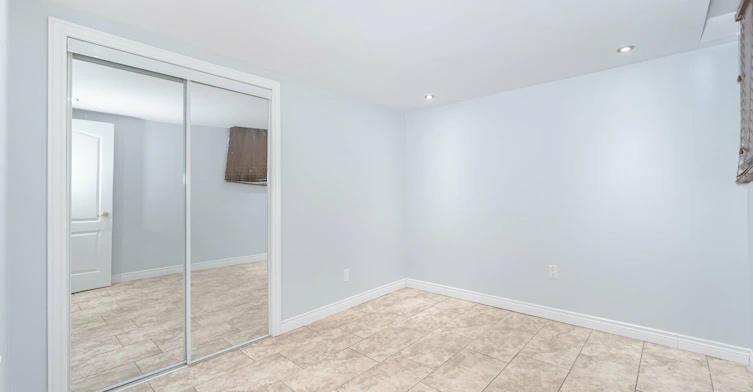 26 Glencastle Square, Brampton, ON, L6S 2H8 - 8