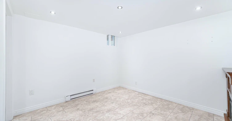 26 Glencastle Square, Brampton, ON, L6S 2H8 - 7