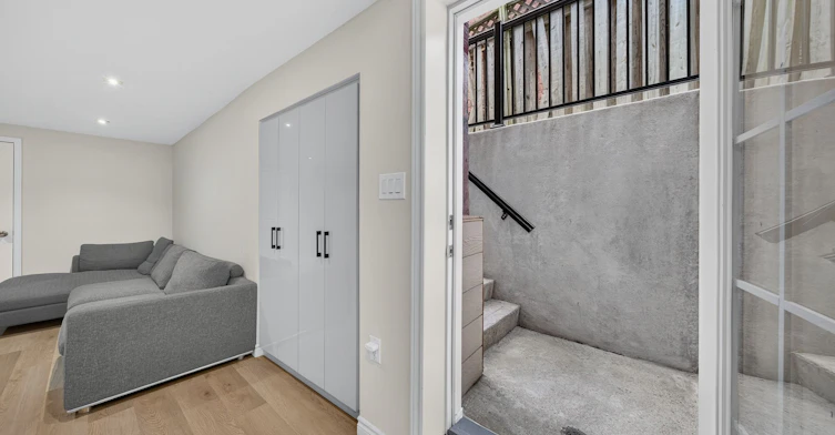 2083-2085 Golden Briar Trail, Oakville, ON, L6H 4N5 - 2