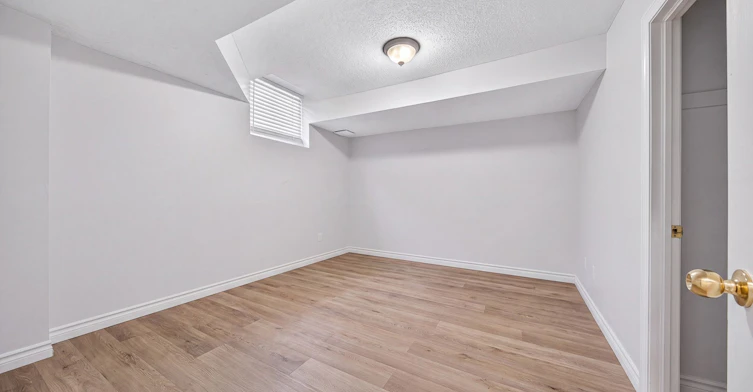 2083-2085 Golden Briar Trail, Oakville, ON, L6H 4N5 - 13