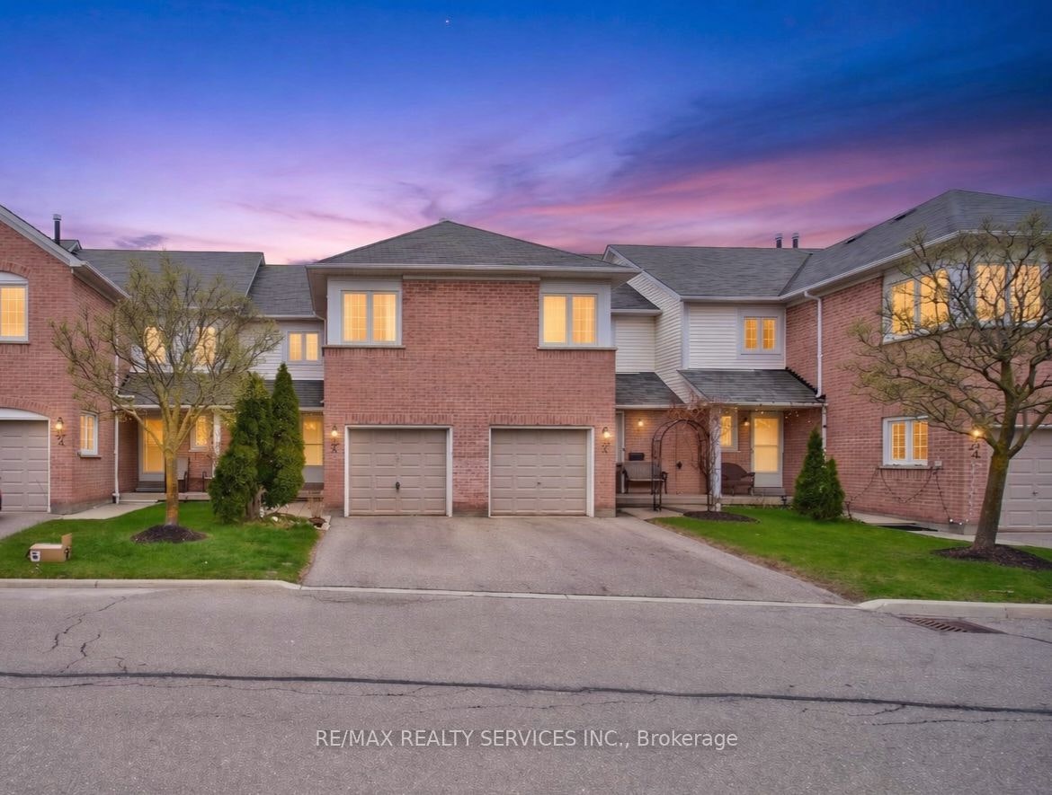 26A-5205 Glen Erin Drive E, Mississauga, ON, L5M 5N6