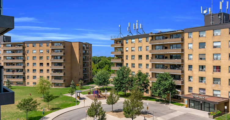 522-80 Esther Lorrie Drive, Toronto, ON, M9W 4V1 - 13