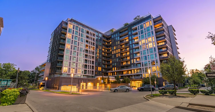 522-80 Esther Lorrie Drive, Toronto, ON, M9W 4V1