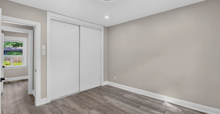 1153 Mona Road, Mississauga, ON, L5G 2Z8 - 8